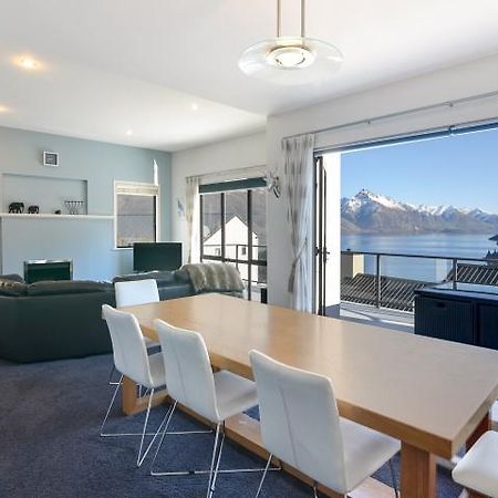 The Queenstown Bothy Екстериор снимка