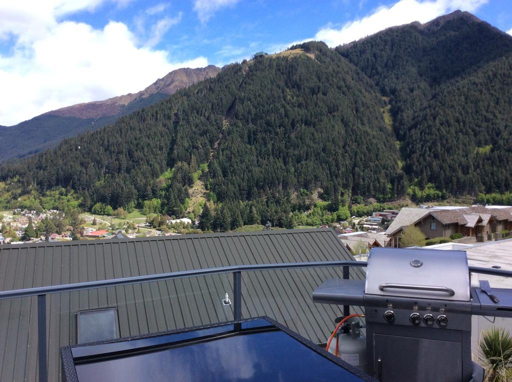 The Queenstown Bothy Екстериор снимка