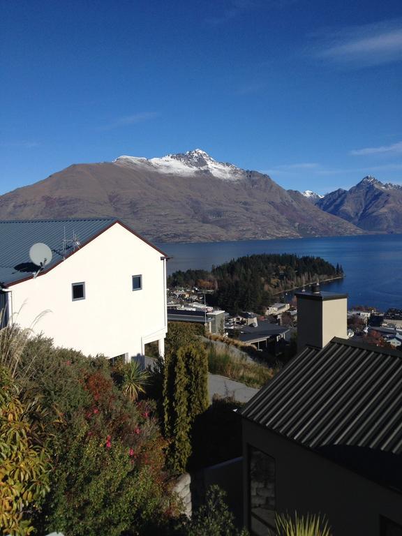 The Queenstown Bothy Екстериор снимка